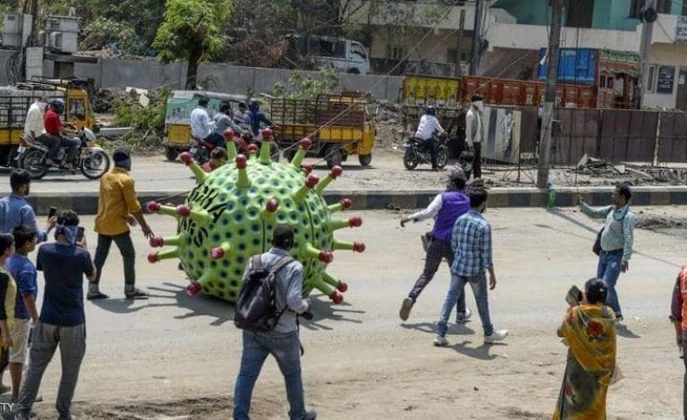 سيارة كورونا بالهند