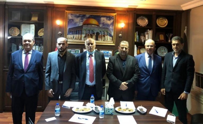 قيادي بحماس يعقب على نتائج لقاءات اسطنبول في ملف المصالحة