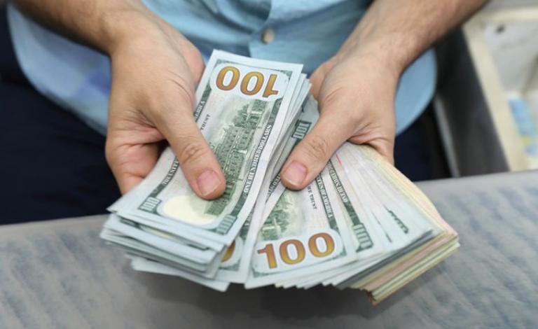 إذا خسر ترامب أمام بايدن قد لا ينتعش الدولار بشكل كبير في وقت قريب