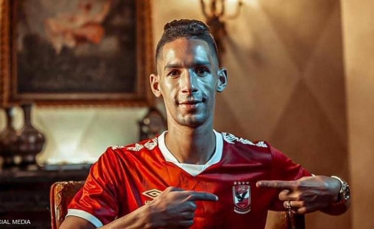 الأهلي المصري يضم "جوهرة" الرجاء المغربي