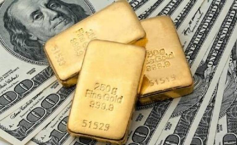 هبوط أسعار الذهب والمعادن النفيسة يدفع الدولار للصعود