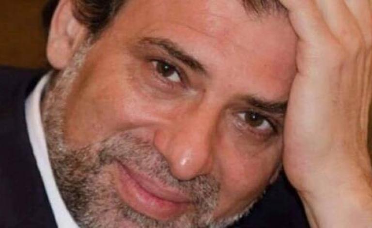 مأساة تدفع المخرج خالد يوسف إلى العودة سريعا إلى مصر