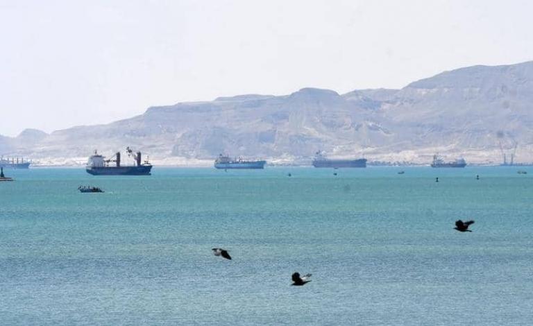 مدير الهيئة يتوقع عبور 85 سفينة من الاتجاهين