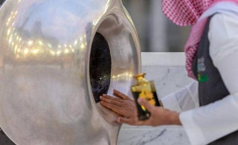 مشاهد مذهلة للحجر الأسود.. لم تشاهدها من قبل
