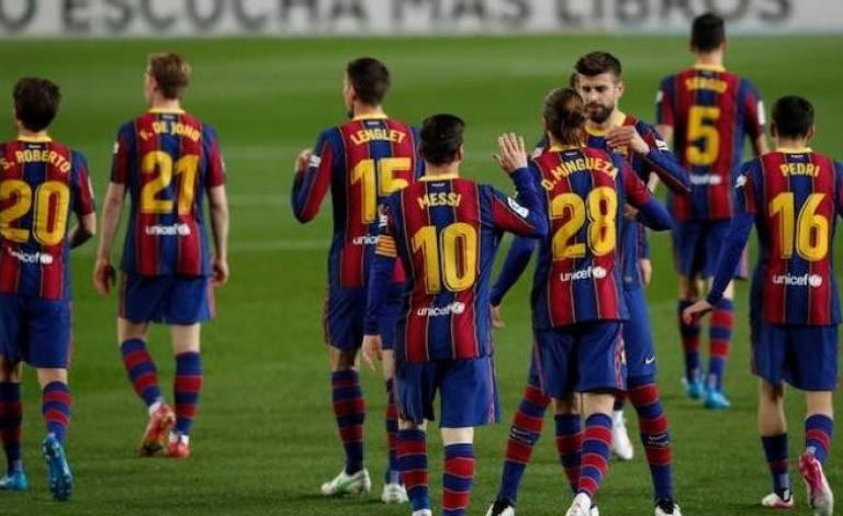 رسميا.. برشلونة يعلن تعاقده مع صفقة جديدة خامسة