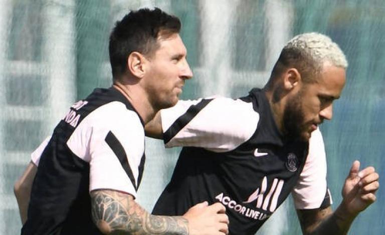 باريس سان جيرمان بدون الثنائي الضارب أمام ستراسبورغ