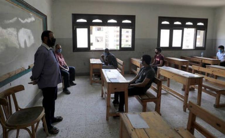 نتيجة شاب في الثانوية العامة تثير جدلا في مصر
