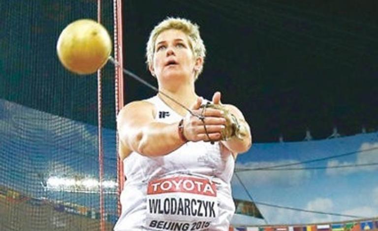وأحرزت البطلة البولندية المركز الأول، برمية بلغت مسافتها (78.48) متر-