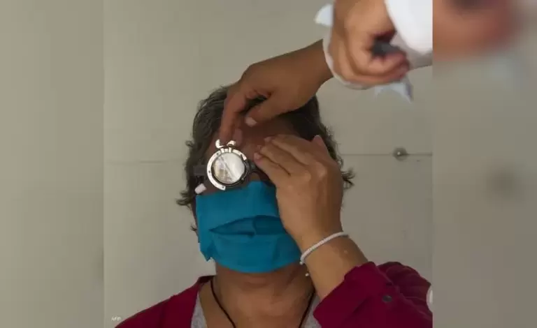 أرشيفية.. يصاب كل 6 دقائق أحد الأشخاص بالعمى