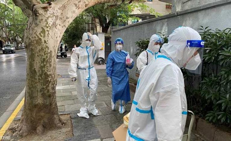 متحور أوميكرون الجديد يثير القلق.. كل ما يجب معرفته