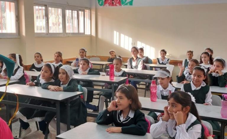حماس: ندعو لإعداد جيل متسلّح بالعلم والقيم على طريق التحرير والعودة