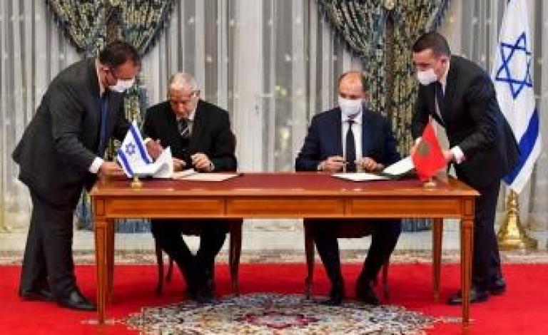 الاحتلال يجهّز تأشيرات عمل للمغاربة.. اتفاقيات تطبيع جديدة