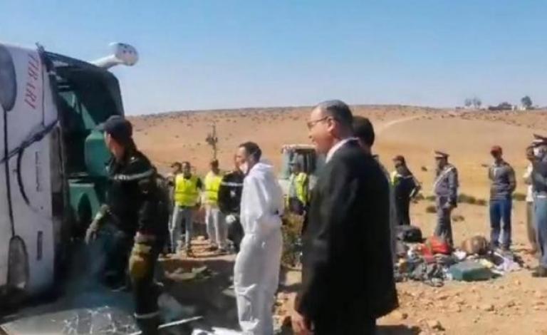 فاجعة في المغرب.. وفاة العشرات وإصابة آخرين بانقلاب حافلة مسافرين