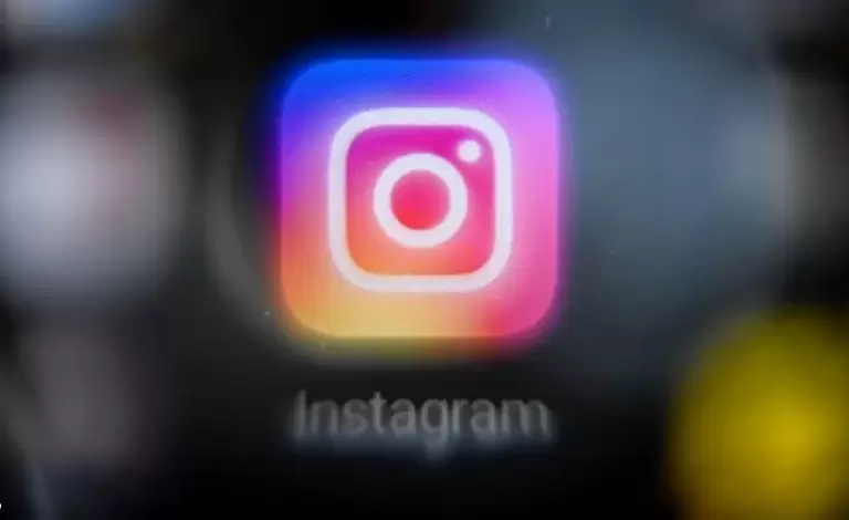 إنستغرام يعلّق على "العطل المفاجئ"