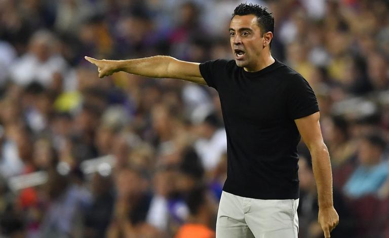 تشافي يكشف أول لاعب سينضم لبرشلونة في الشتاء