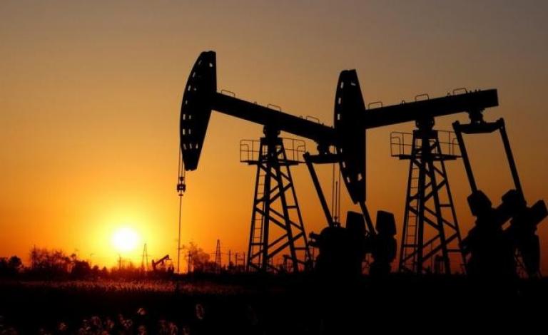 ارتفاع "طفيف" على أسعار النفط
