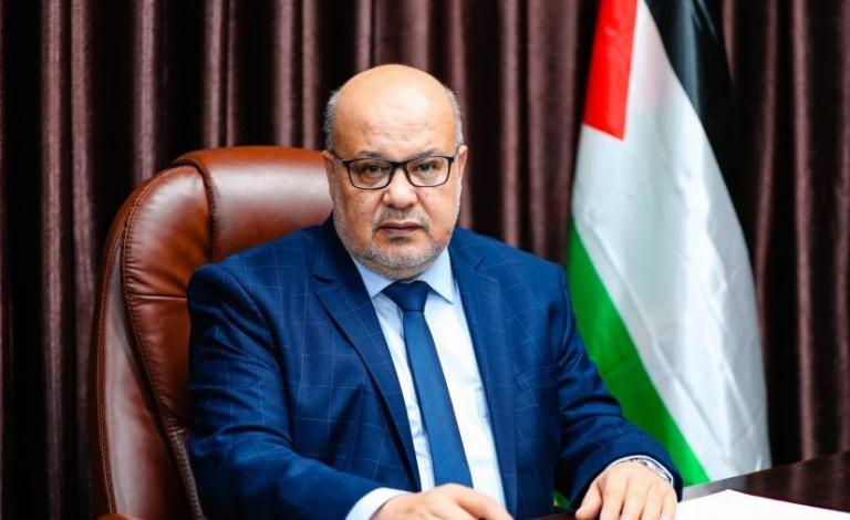 الدعليس: نطالب برفع الحصار عن قطاع غزة