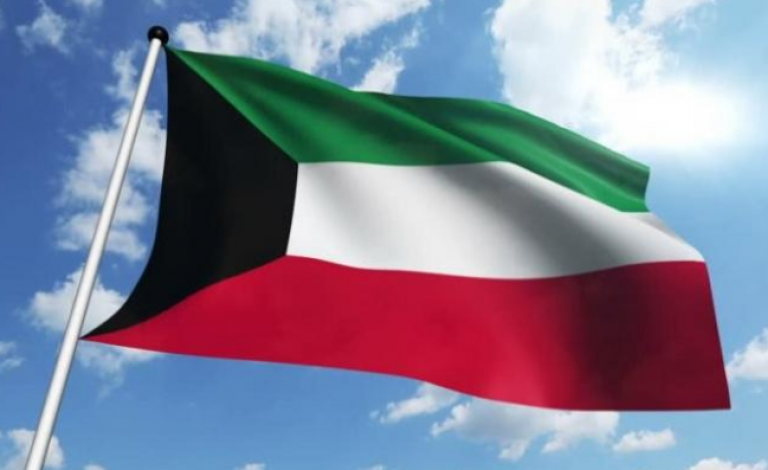 استقالة الحكومة الكويتية في أعقاب الأزمة الأخيرة مع مجلس الأمة