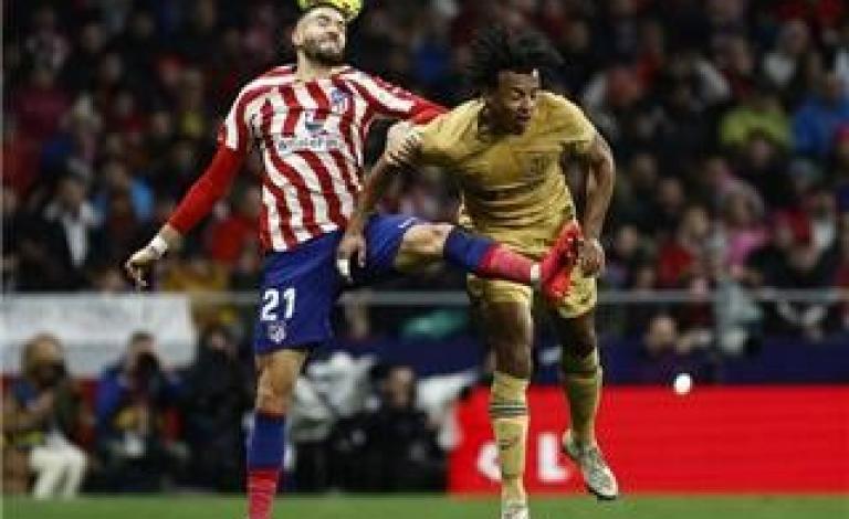 برشلونة يبلغ كاراسكو بموعد ضمه