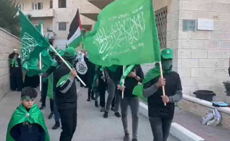 الكتلة الإسلامية تعقب على فصل جامعة النجاح عددًا من طلبتها