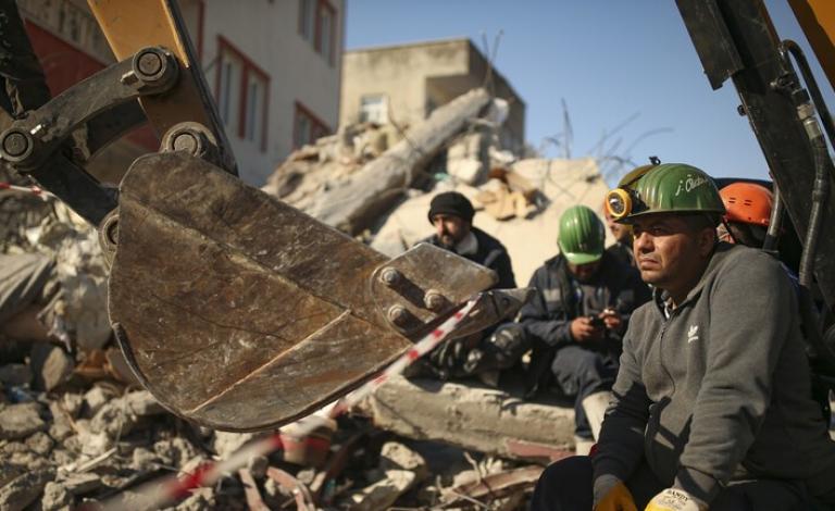 العثور على لاعب كرة قدم شهير جثة هامدة في تركيا