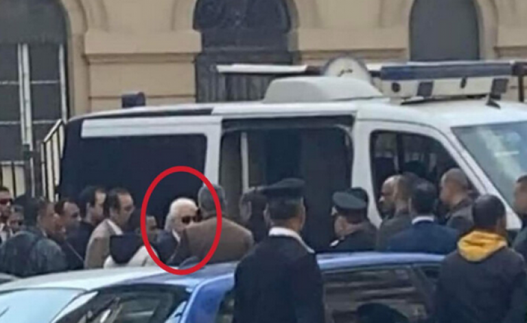 مصر.. لحظة ترحيل مرتضى منصور إلى السجن لتنفيذ فترة عقوبته