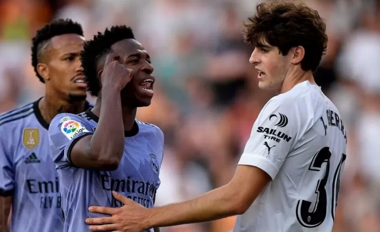 فينيسيوس مهدد بعقوبة مشددة في الليجا