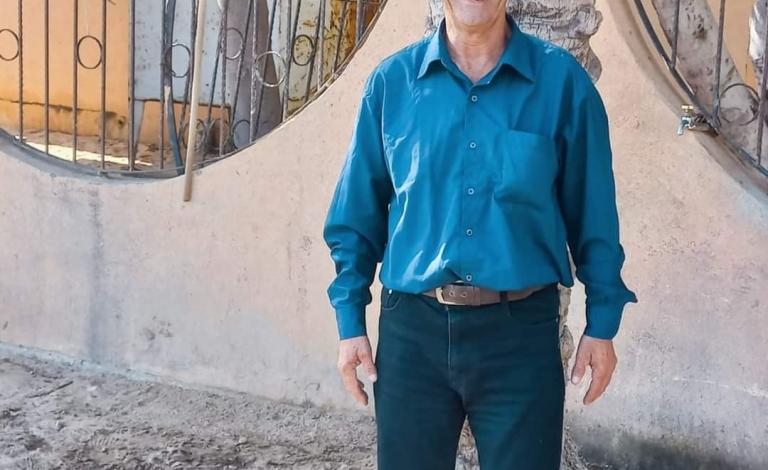 المواطن شكري مغاري ٥٨ عاما يحقق أمنيته بعقد قرانه