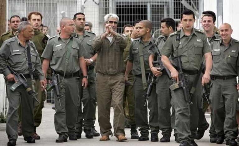 الحركة الأسيرة تعقب على هجمة الاحتلال المسعورة على الأسير سعدات