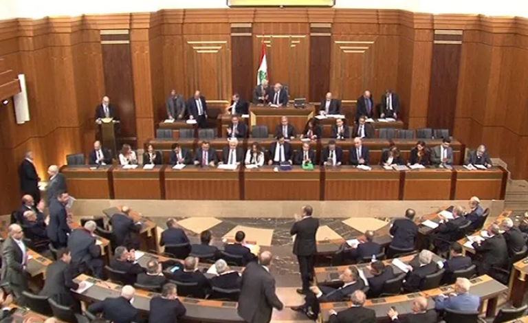 للمرة الـ 12- البرلمان اللبناني يخفق في انتخاب رئيس للبلاد
