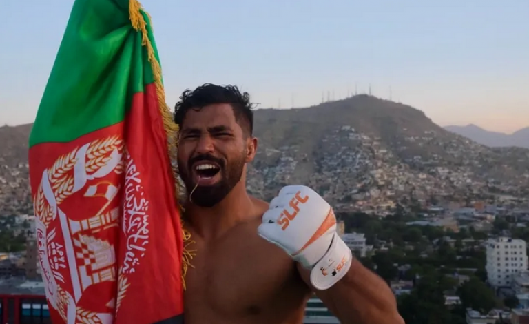 هكذا انتهى المطاف ببطل رياضي أفغاني انسحب مع الأمريكان من كابول