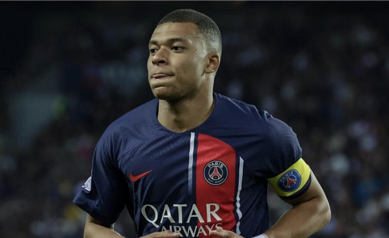 باريس يحاصر مبابي.. وريال مدريد يترقب