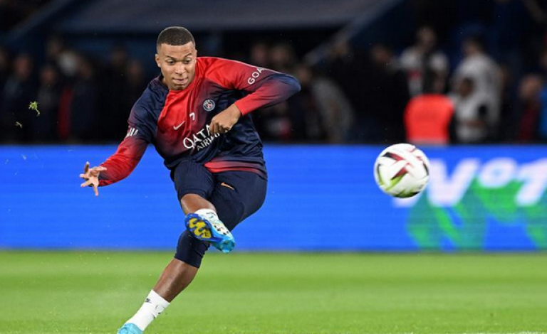 الثلاثية تجدد ورطة ريال مدريد مع مبابي