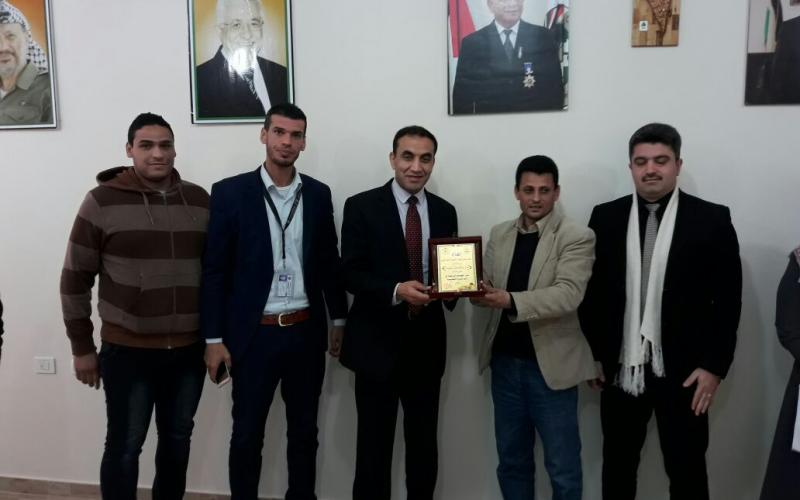 وفد من كفاح الطلبة الفلسطيني يزور جامعة القدس المفتوحة