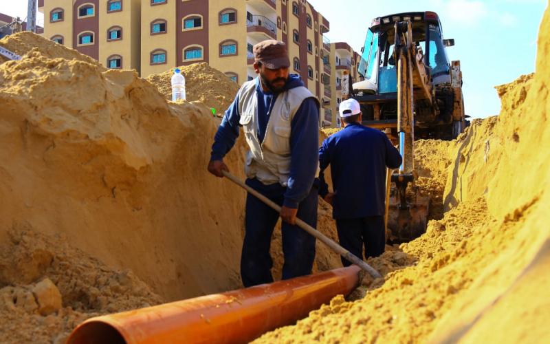  الشروع بإنشاء شبكة صرف صحي بمنطقة أبراج طيبة