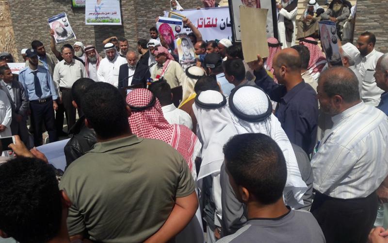 أهالي المغدورين بخانيونس يطالبون بالقصاص في وقفة أمام التشريعي (6)