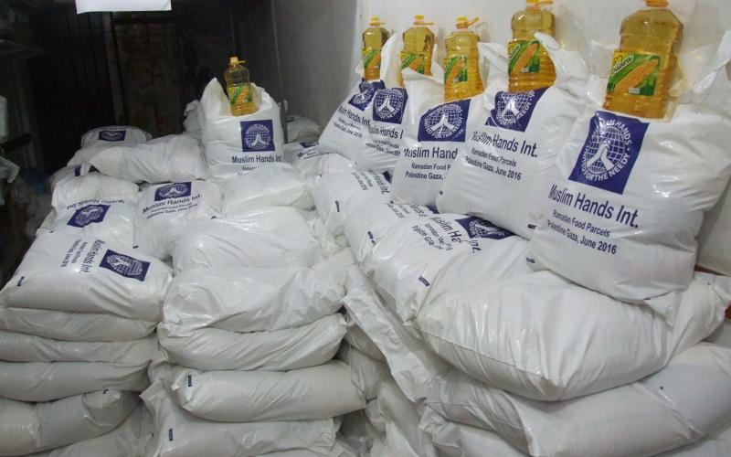 زكاة خان يونس توزع مساعدات على 2148 أسرة فقيرة
