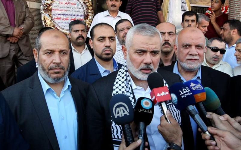 هنية يشارك في خيمة عزاء شهداء الجيش المصري بغزة