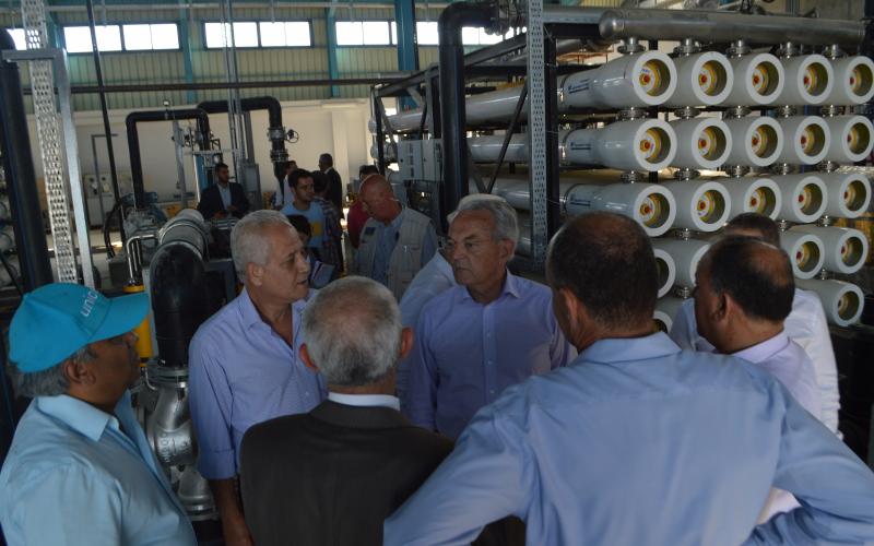 وفد أوروبي يزور مشاريع المياه في غزة (2)