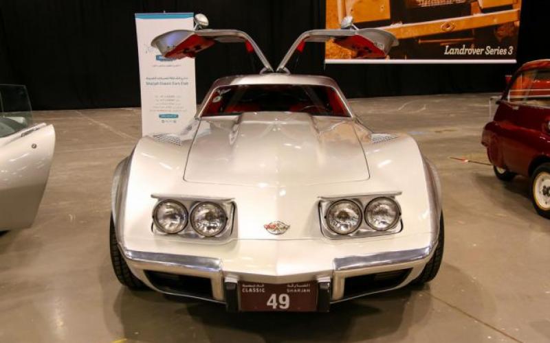 1447751527_motoring_nostalgia_-_chevrolet_corvette_2_-_copy