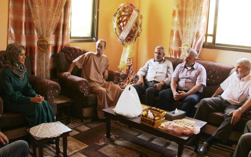 زيارة أوائل الثانوية العامة في رفح (3)