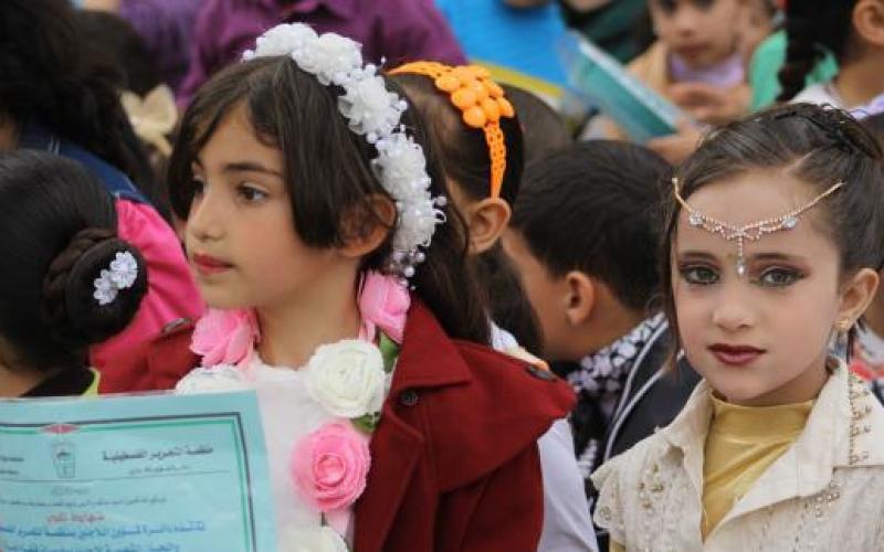 اللجنة-الشعبية-للاجئين-بالنصيرات-تكرم-اوائل-الطلبة-15