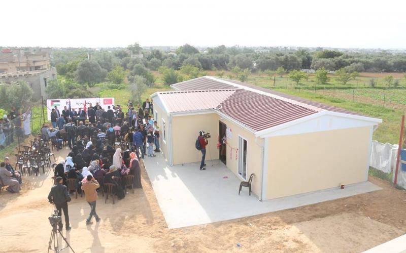 12311069_901702596579398_743922600947968118_n