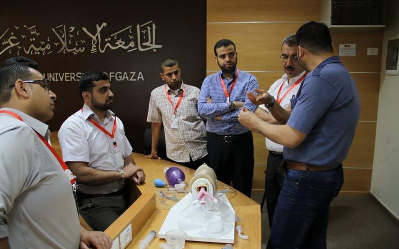 13220171_1621900581463406_1142385592_n