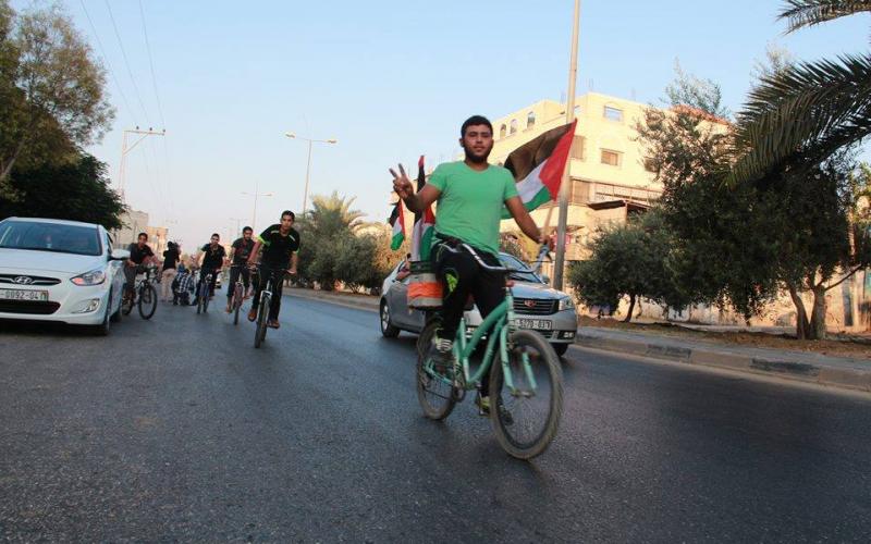 14159162_2073389446221383_1277325936_n