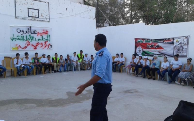 مخيم عائدون الصيفي ينظم محاضرة عن مخاطر المخدرات