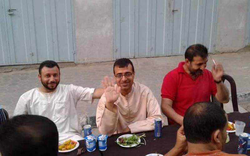 13537643_913336495444163_8794137389245192644_n