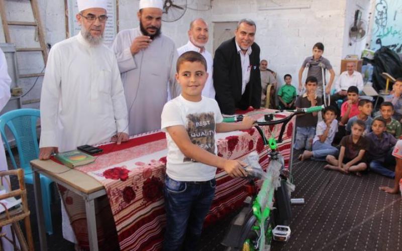 13442328_239700429744376_7443765091369463303_n