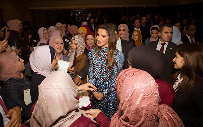 queen-rania-printed-dress-z