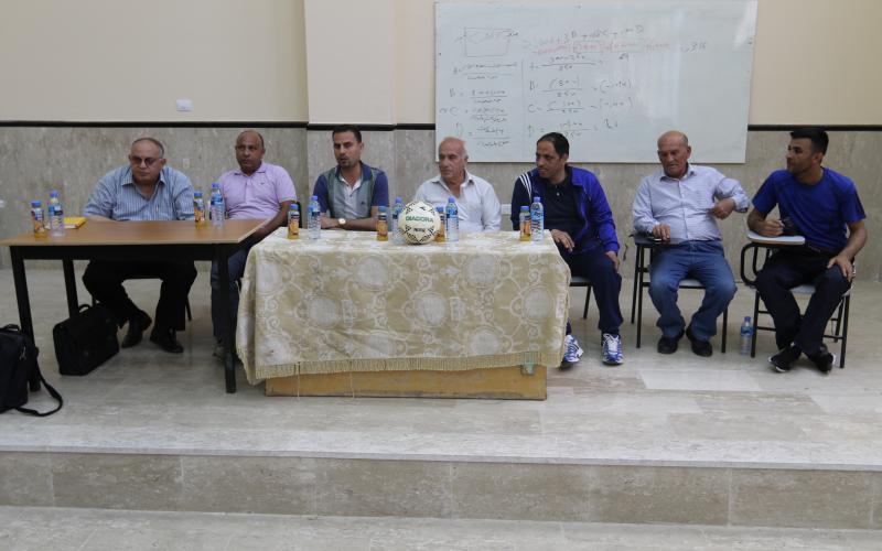 جانب من  دورة  تحكيم كرة القدم   (1)